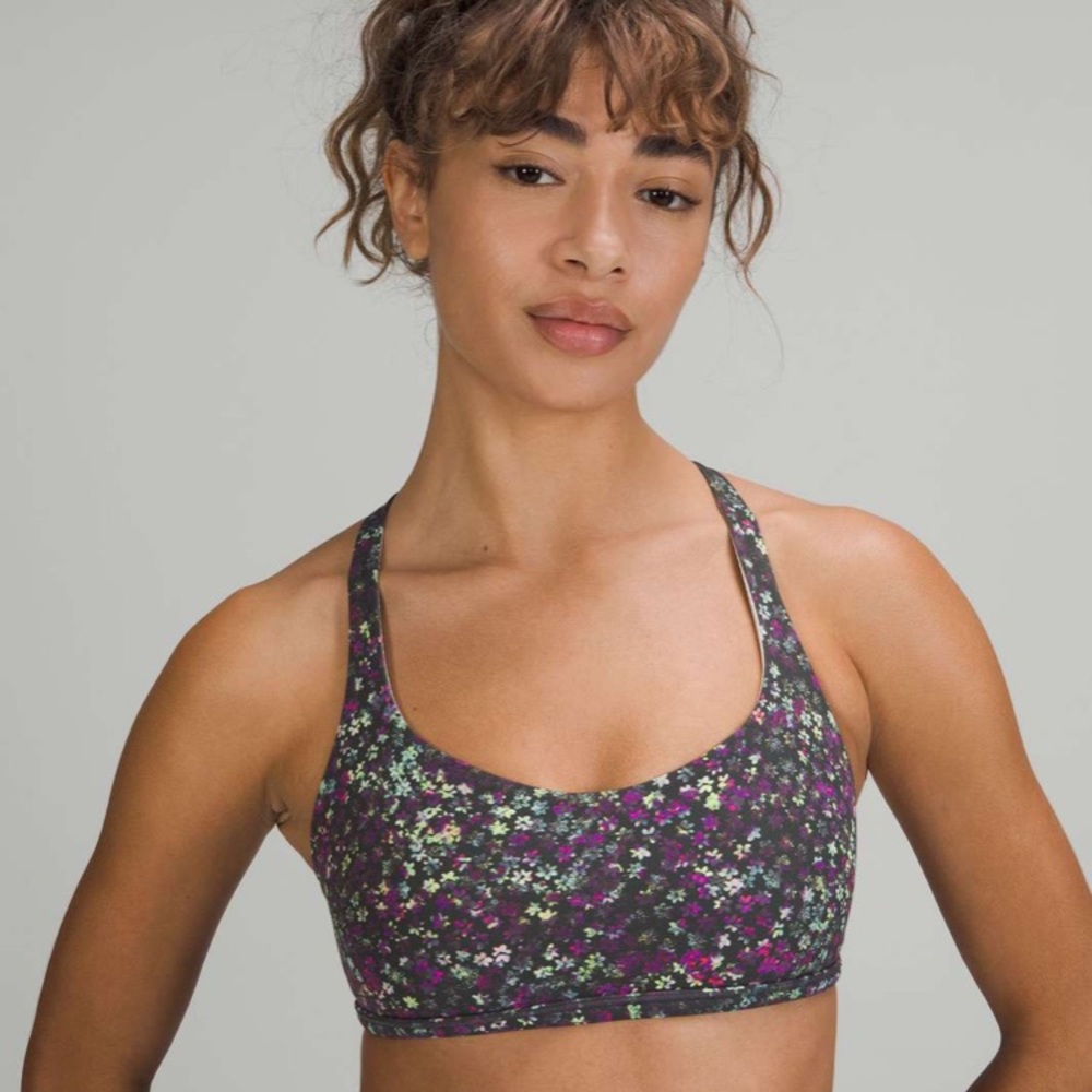 lululemon Free to be wild bra